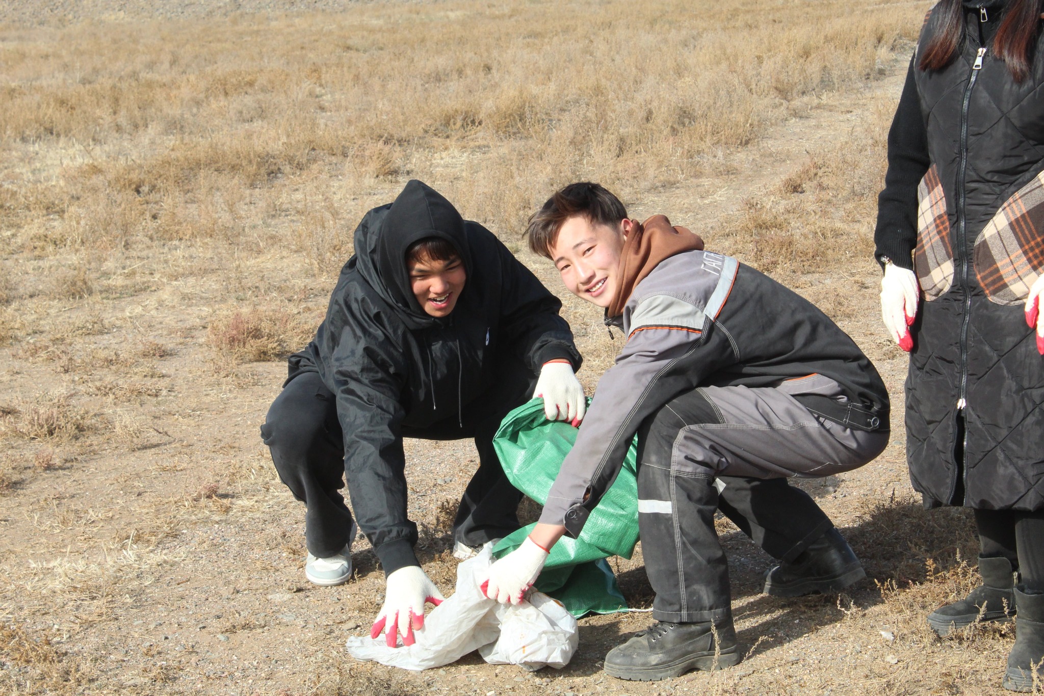 НИЙТИЙН ИХ ЦЭВЭРЛЭГЭЭ